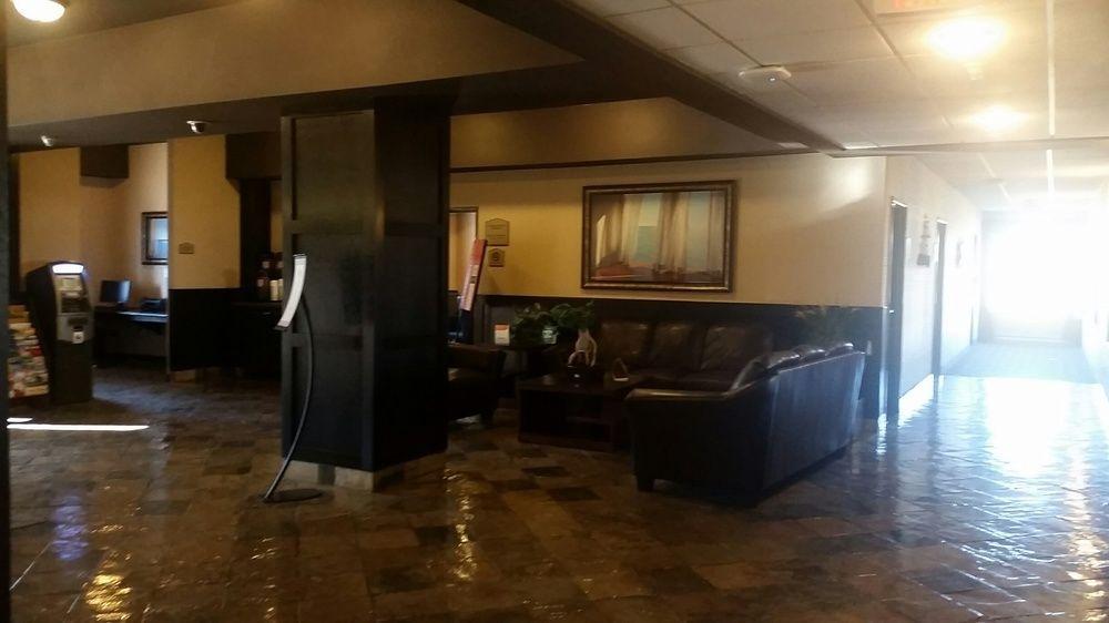 Comfort Inn & Suites Sylvan Lake Exterior foto